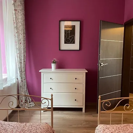 Janek Apartmán *